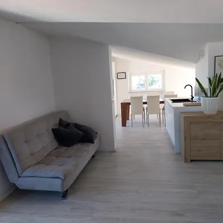 Mansarda Openspace Casa Delle Rondini 阿布鲁齐的罗塞托