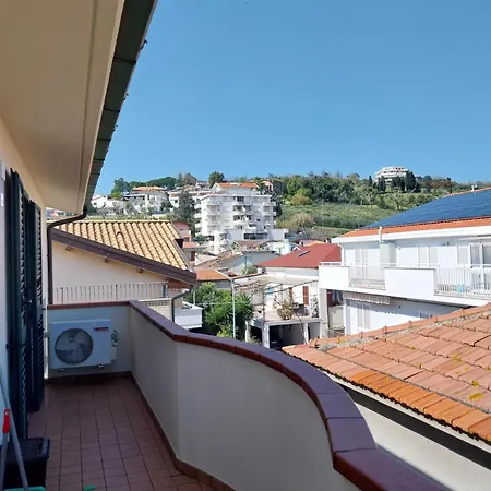 Mansarda Openspace Casa Delle Rondini 阿布鲁齐的罗塞托