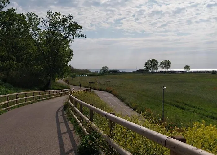 Mansarda Openspace Casa Delle Rondini 4* Розето-дельи-Абруцци